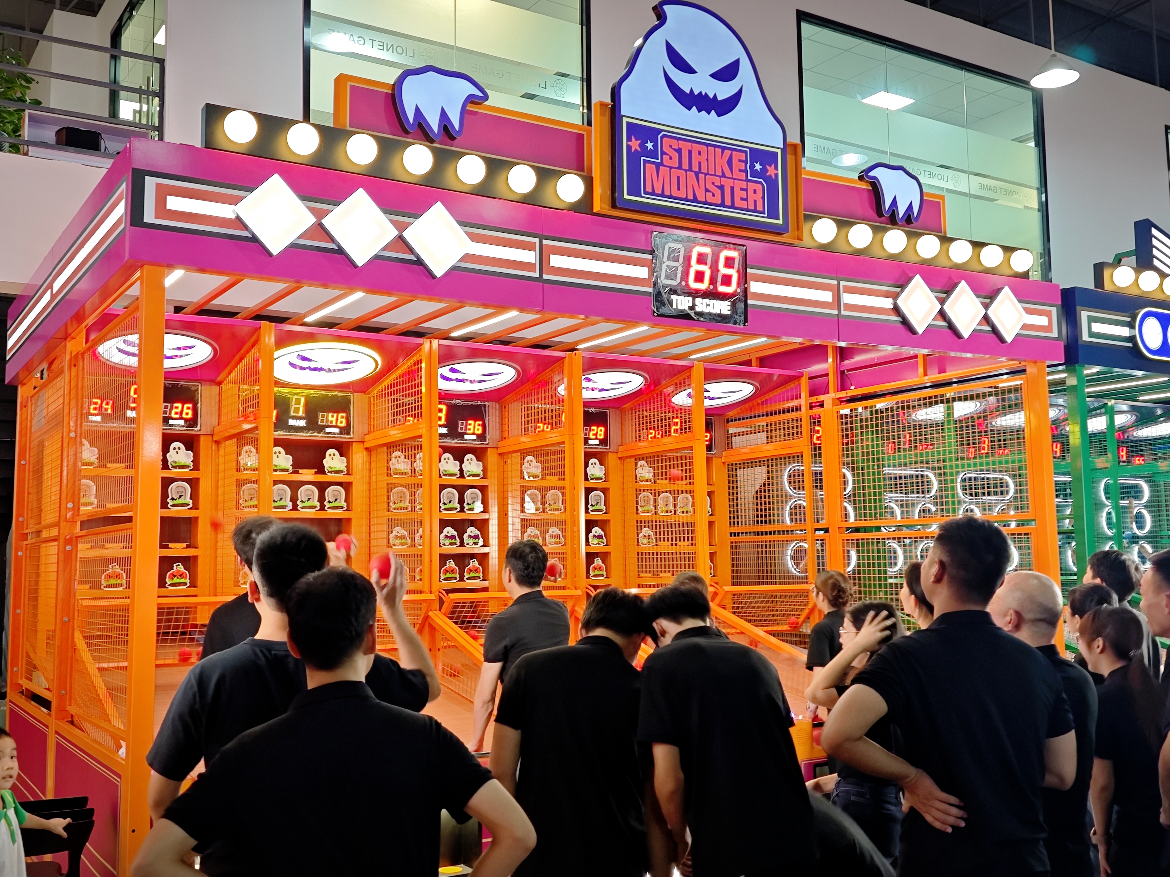 Monster Strike Competitive Socializing Game